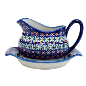 Sauce boat with a tray (A37 D21)