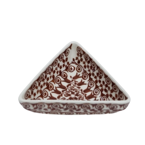 Small triangle bowl  (A450 D50)