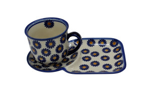 Cup with tray.  Breakfast set. (A59 D41)