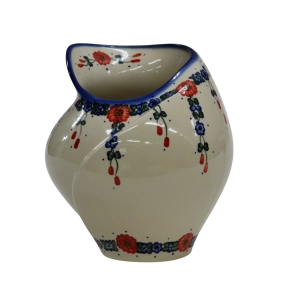 Seashell vase (A105 D10)    