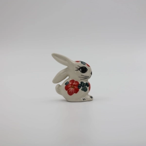 Ceramic rabbit (A532 D37)