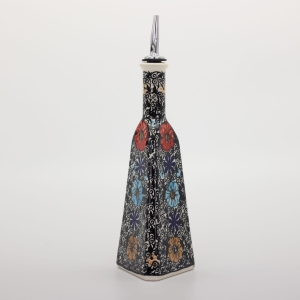 Olive oil bottle (A541 D66)      