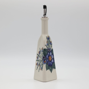 Olive oil bottle (A539 D7)      