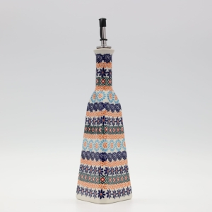 Olive oil bottle (A539 D77)          