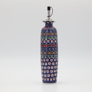 Olive oil bottle (A539 D1)