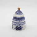 Ceramic container Gnome Christmas tree with lid A523 D108 – hand-painted Bolesławiec pottery in the shape of a gnome and Christmas tree, decorative and practical for storage.