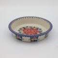 Okrągłe ceramiczne naczynie do zapiekania z Bolesławca, ręcznie zdobiona ceramika bolesławiecka, polskie rękodzieło artystyczne do piekarnika, mikrofalówki i zmywarki.