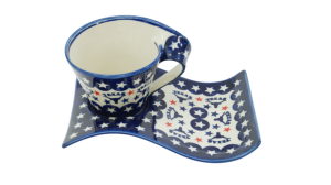 Cup with a tray (A41 D97)