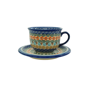 Cup and saucer (A44 D5)