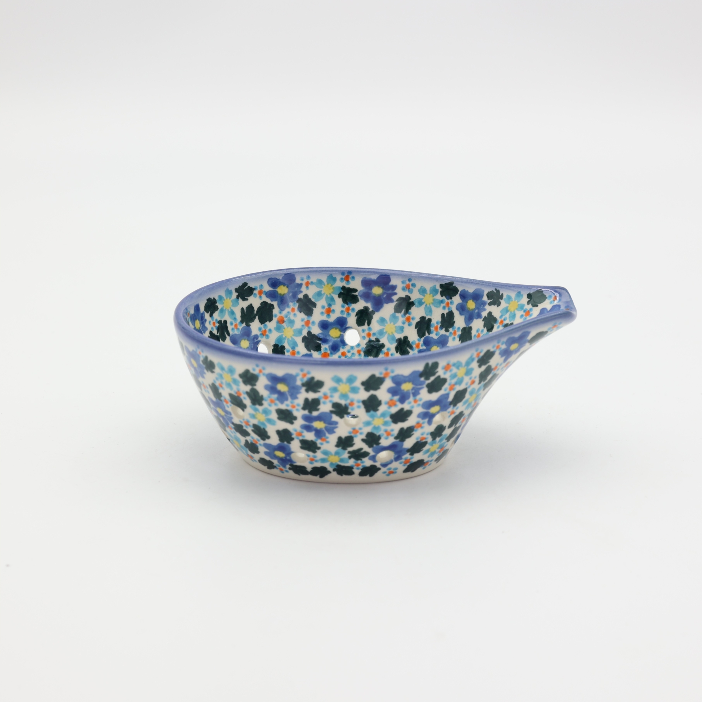 Ceramic colander / strainer A506 D134 – hand-painted Bolesławiec pottery, practical and decorative for draining pasta, vegetables, and fruits.